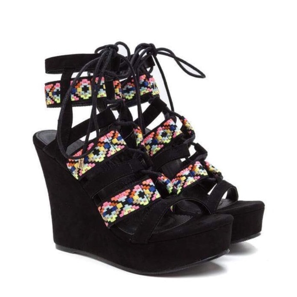 Embroider Lace Up Platform Wedges! - Picture 5 of 7